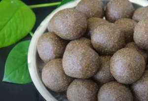 Black urad balls